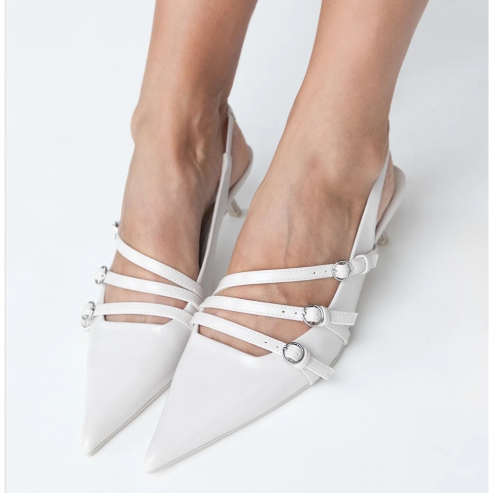 OAK + FORT Beige Pointed Strappy Mule